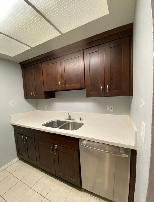 Building Photo - 4128 Trevor Ln