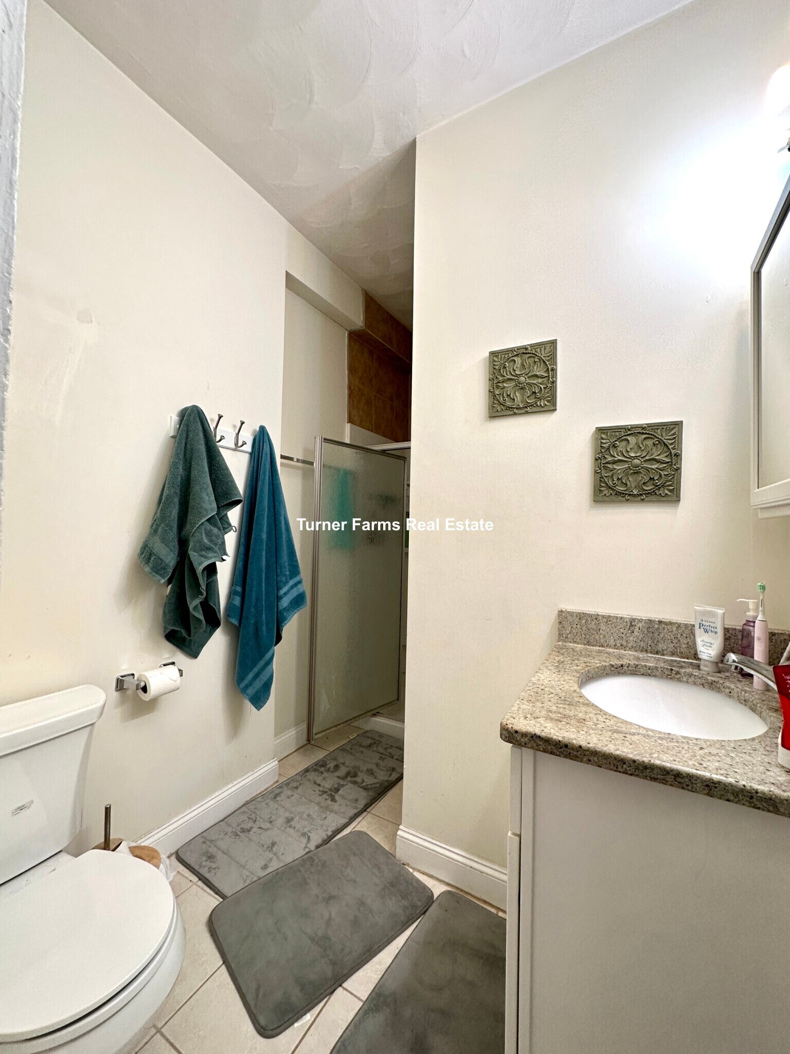 Building Photo - 8 Carmel St