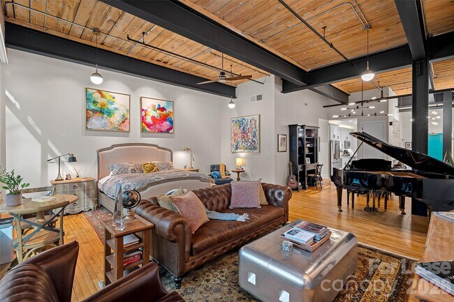 Building Photo - 310 Arlington Ave