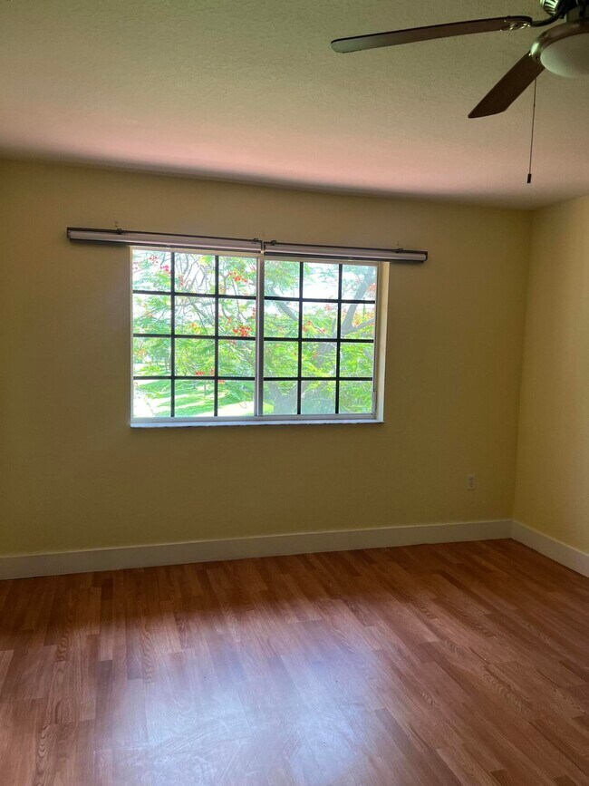 Building Photo - 4113 Napoli Lake Dr