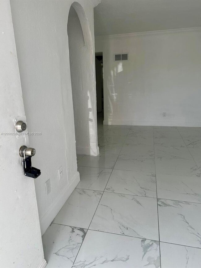 Building Photo - 7101 SW 89th Ct