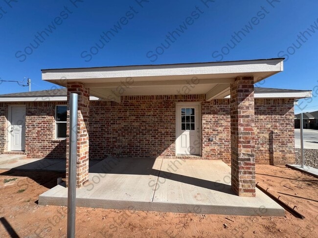 Building Photo - 2130 Bobwhite Ct