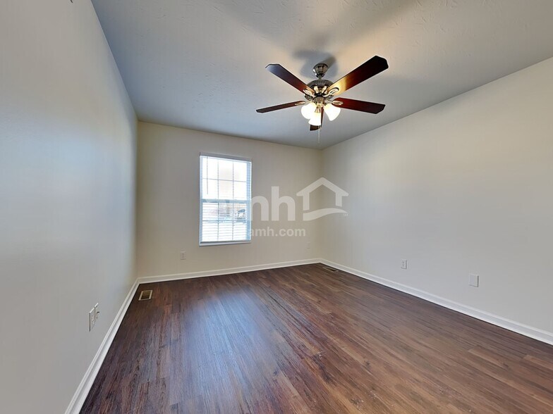 Building Photo - 363 Gatewood Ct