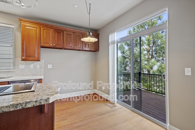 Building Photo - 11317 NW Odeon Ln