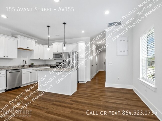 Building Photo - 155 Avant St