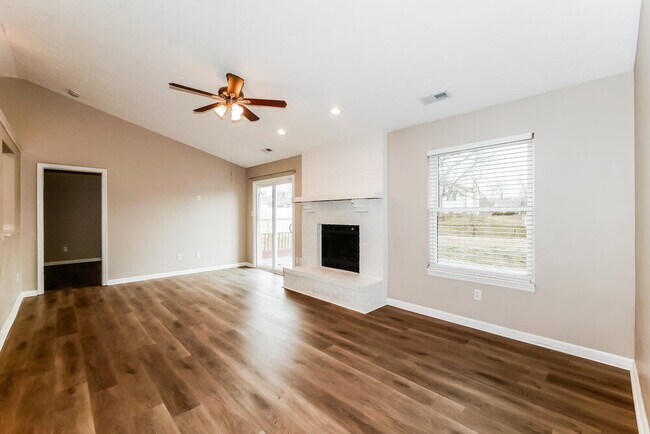 Building Photo - 6233 Carrie Cir