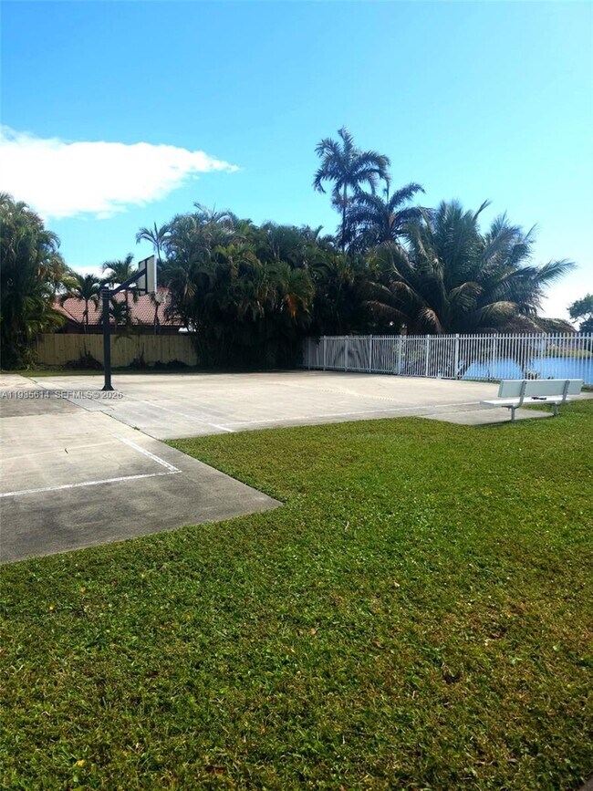 Building Photo - 5571 NW 188th St