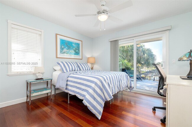 Building Photo - 3842 SW St Lucie Ln