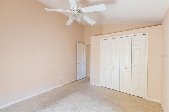 Building Photo - 497 Pickfair Terrace