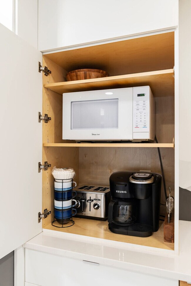 Building Photo - 928 Ditney Way