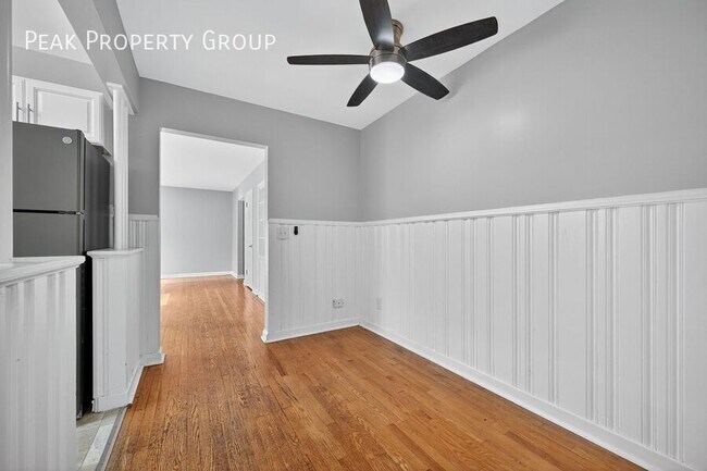Building Photo - 6404 Montgomery Rd