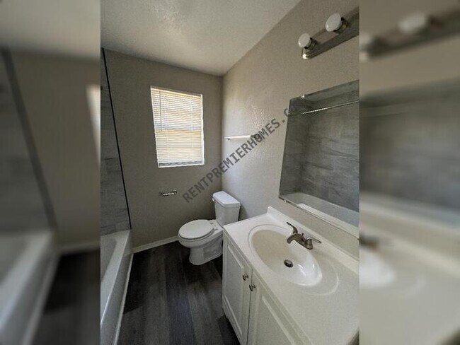 Building Photo - 701 NE 81st St