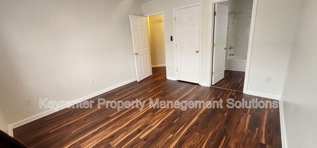 Building Photo - 1516 C St