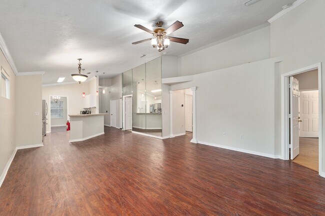 Building Photo - 2114 NW 52nd Pl