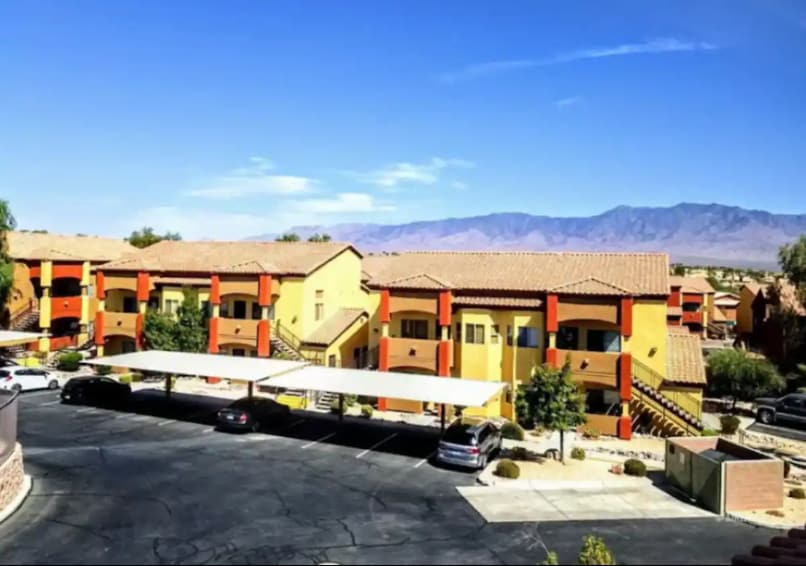 Building Photo - 890 Kitty Hawk Dr