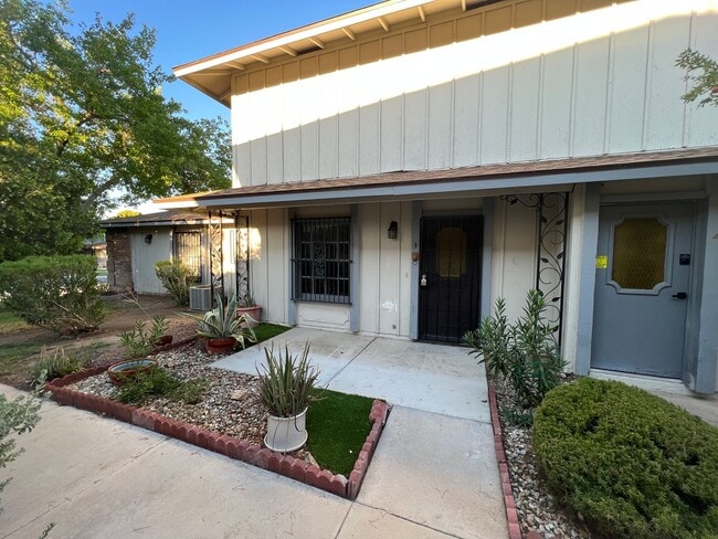 Primary Photo - 1467 Lorilyn Ave