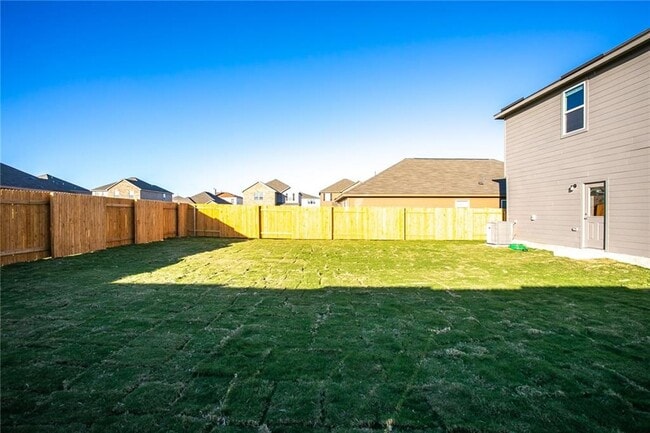 Building Photo - 19024 Quiet Range Dr