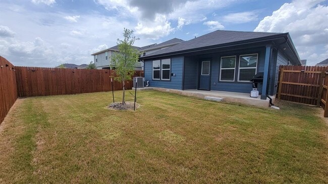 Building Photo - 504 Sandringham Lp