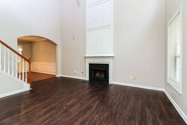 Building Photo - 109 Diamond Ridge Ave