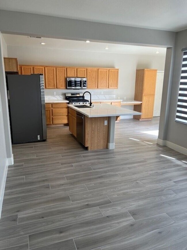 Building Photo - 1067 Fennel Flower Ct