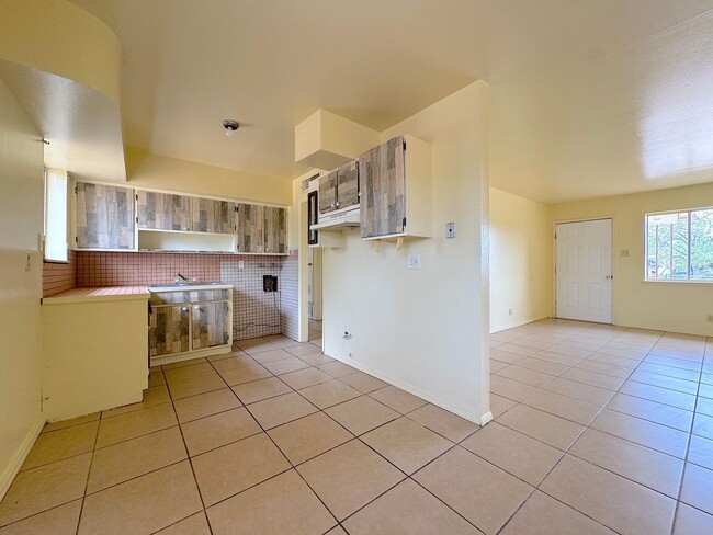 Building Photo - Northeast El Paso 3bed/2Bath
