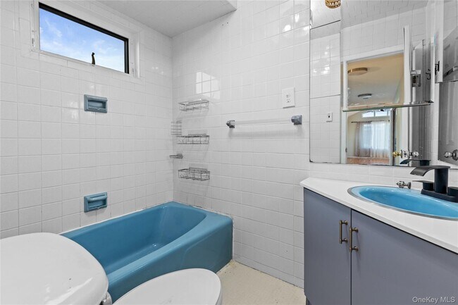 Building Photo - 115 Maryland Ave