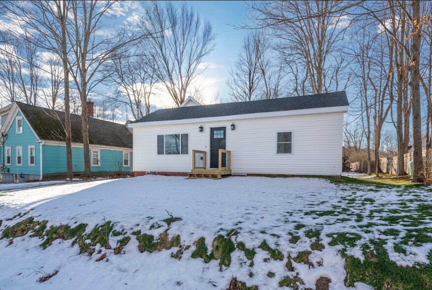 Building Photo - 17 Bridge St