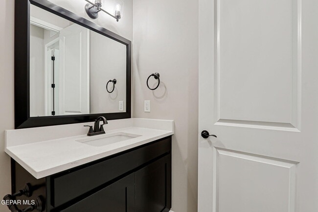 Building Photo - 13649 Keighly St