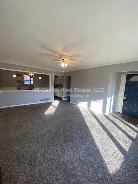 Building Photo - 2349 Clark Ave