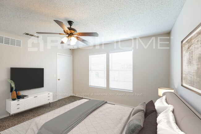 Building Photo - 9720 Brierwyck Dr