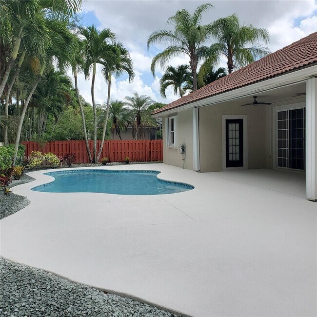 Building Photo - 2051 NW 125th Terrace
