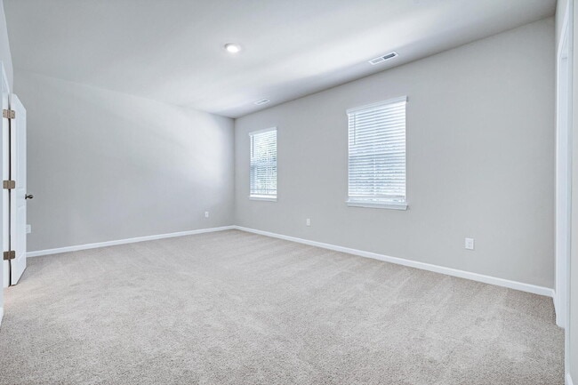 Building Photo - 2229 Horton Pk Dr