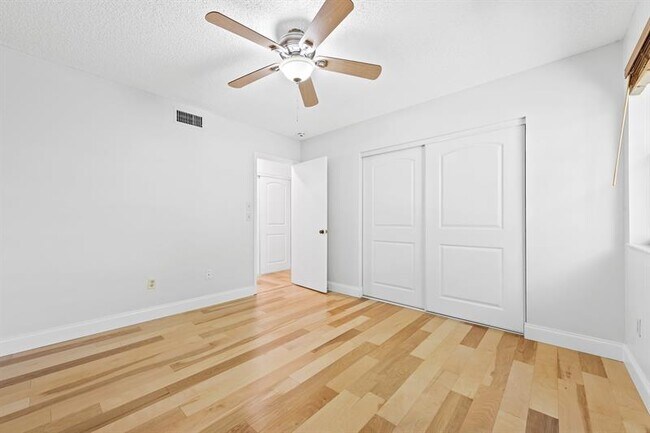 Building Photo - 9821 NW 3 St