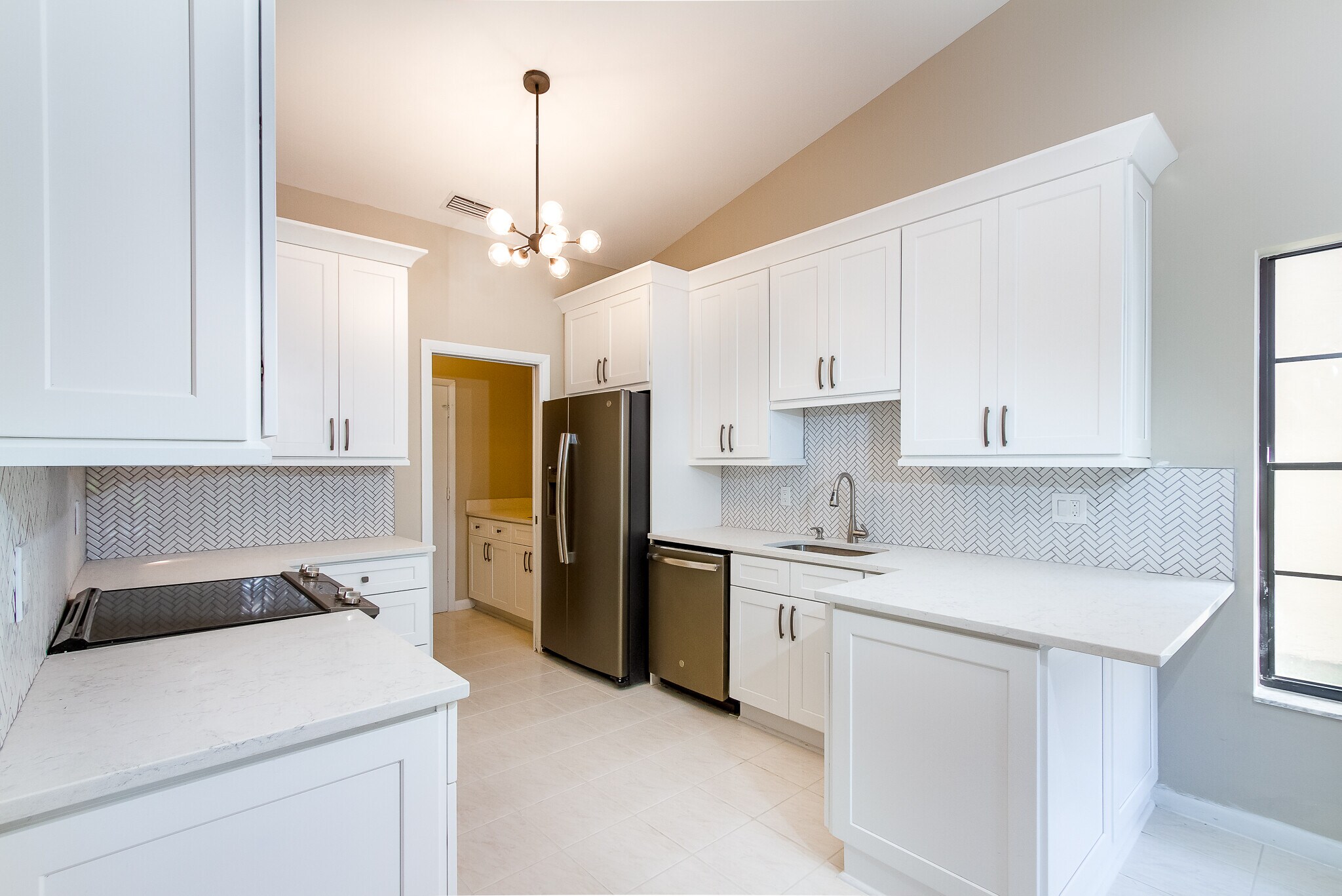 Kitchen - 8555 Eagle Run Dr