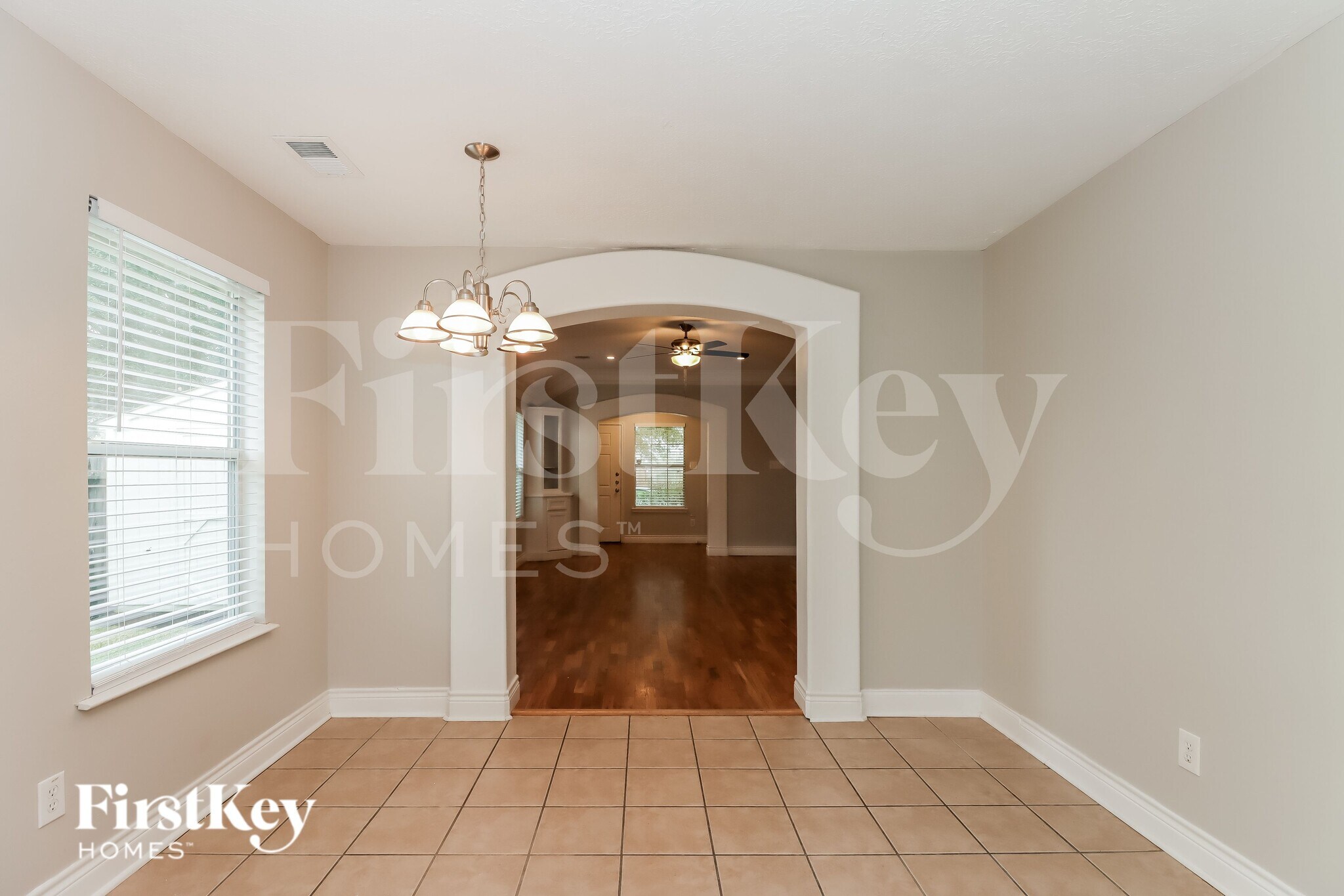 Building Photo - 13531 High Banks Ln