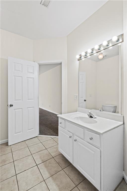 Building Photo - 8806 Fairview Bluff