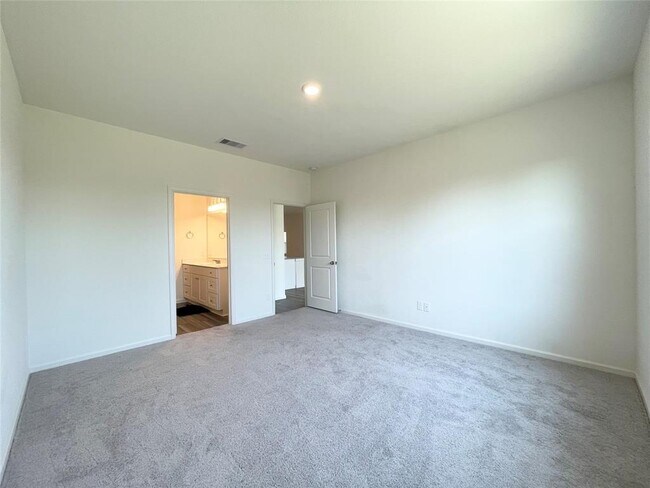 Building Photo - 3973 Fringe Tree Ln