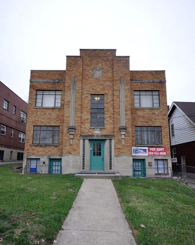 Building Photo - 5824 Ridge