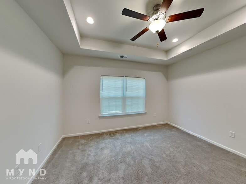 Building Photo - 1605 N Weldon St