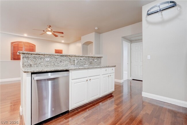 Building Photo - 10001 Crimson Palisades Pl