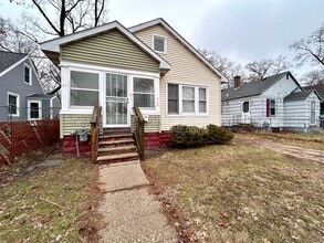 Building Photo - 2174 Continental St