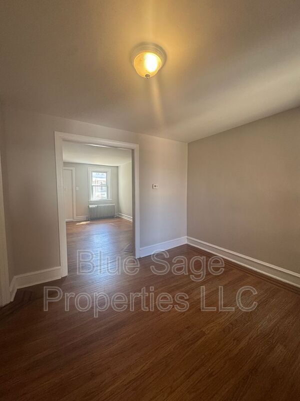 Building Photo - 80 Hartley Rd