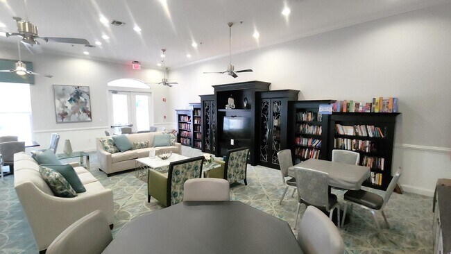 Building Photo - 6107 Caladium Rd