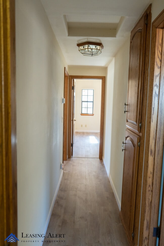 Building Photo - 26603 Berino Dr