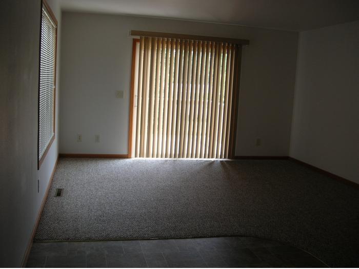 Building Photo - 1206 Hansen St