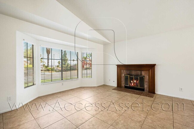 Building Photo - 15731 Laguna Ave