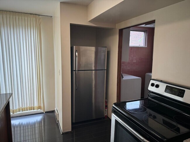 Building Photo - Incredibly Unique Property in the Heart of Shadyside!