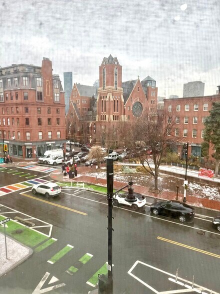 Building Photo - 550 Tremont St