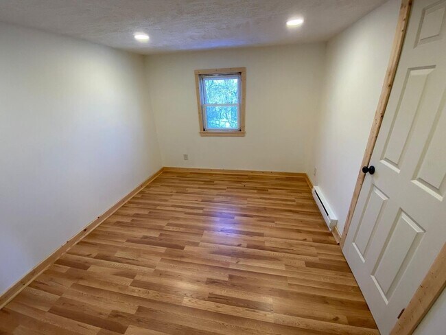 Building Photo - Perfect Apartment in Crumpler with a Gorgeous View!