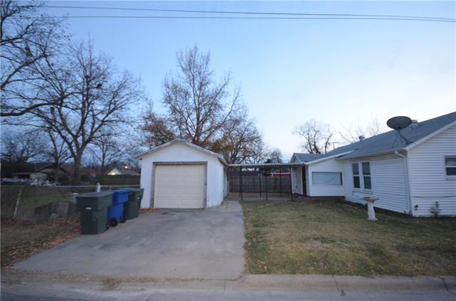 Building Photo - 1103 S Willow St